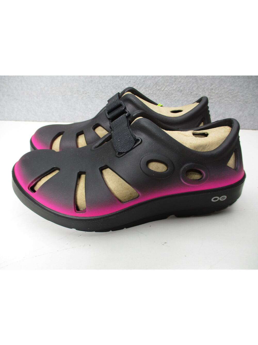 Oofos Oocandoo Womens Sz 9 Recovery Shoes Sandals Pink Black